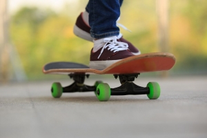 从零开始学滑板-入门到花式技巧